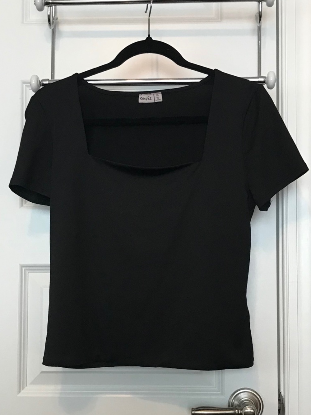 Envie short sleeve square neck black top (XL)